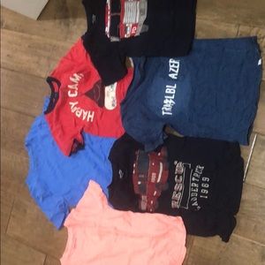 Assorted gap t’s for boys